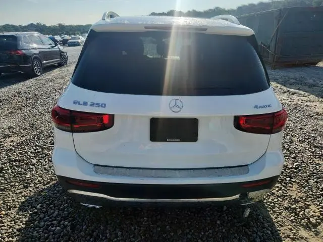 2021 MERCEDES-BENZ GLB 250 4MATIC  