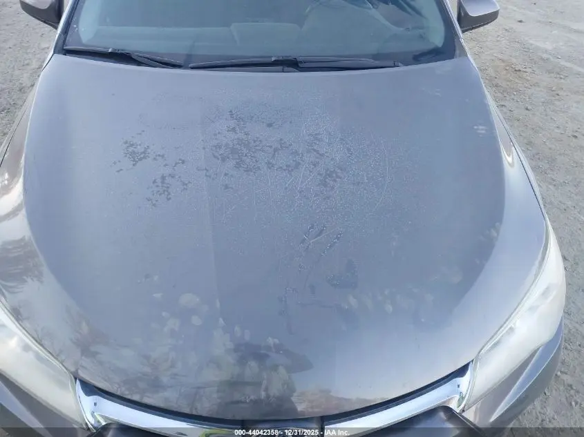 2015 TOYOTA CAMRY LE