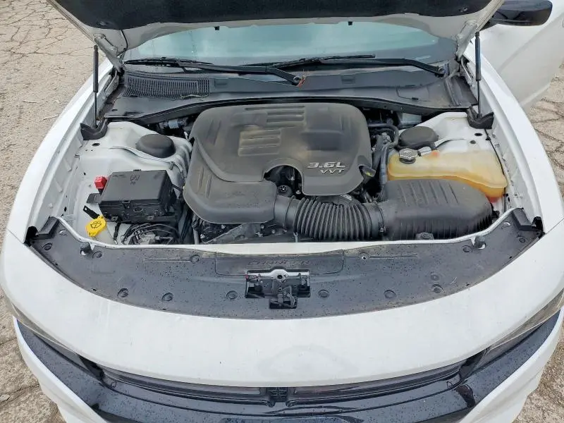 2019 DODGE CHARGER SXT  