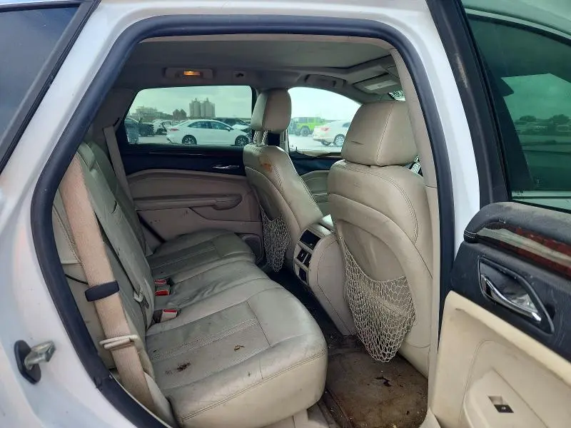 2011 CADILLAC SRX LUXURY COLLECTION  