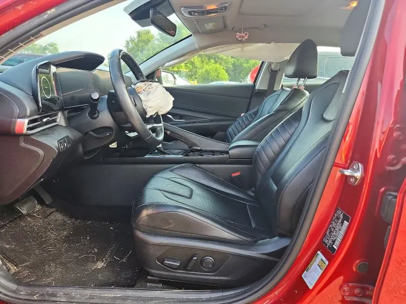 2024 HYUNDAI ELANTRA LIMITED  
