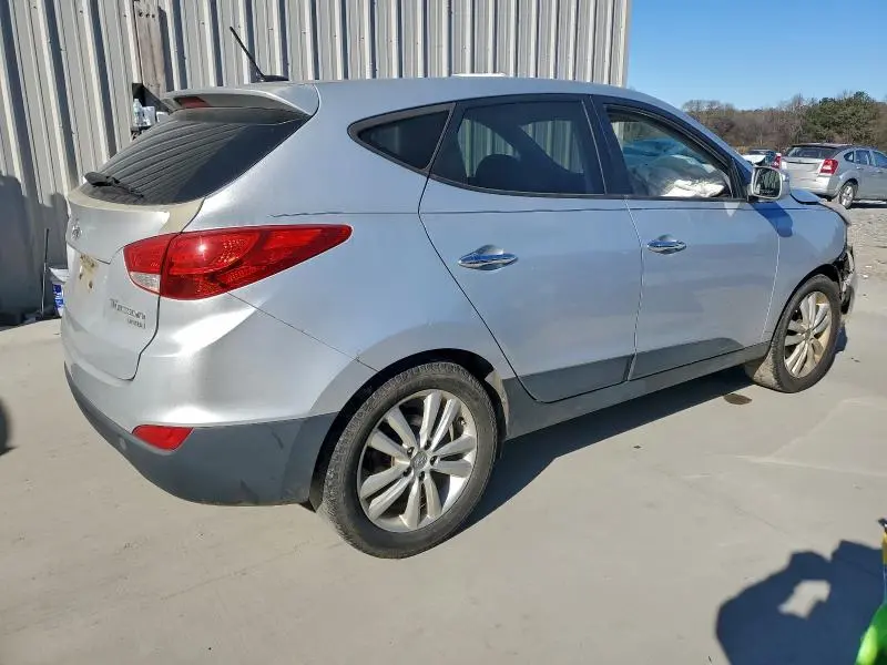 2013 HYUNDAI TUCSON GLS  