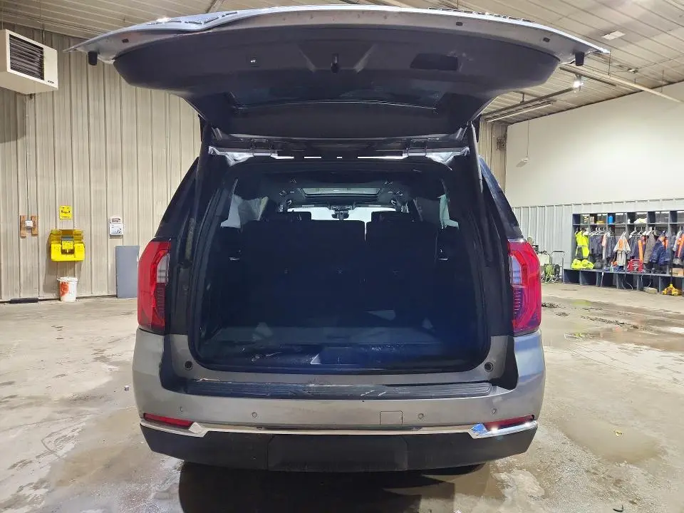 2025 GMC YUKON XL ELEVATION  