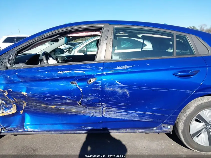 2019 HYUNDAI IONIQ HYBRID BLUE