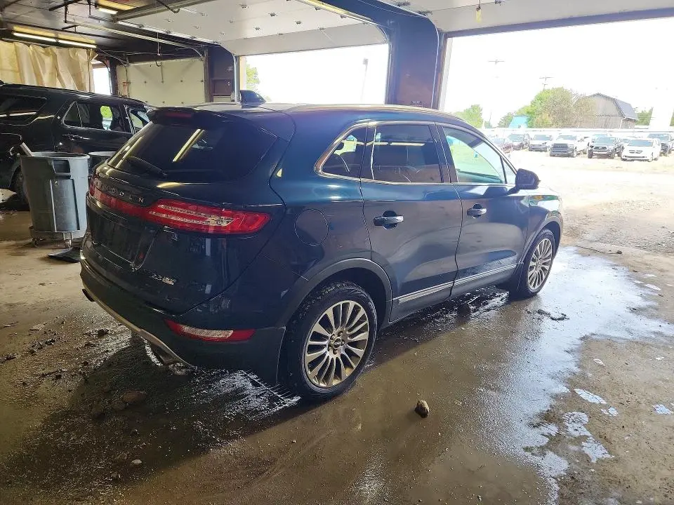 2015 LINCOLN MKC   