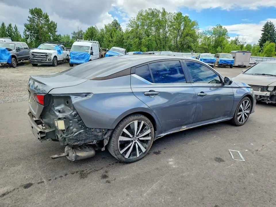 2020 NISSAN ALTIMA SR  