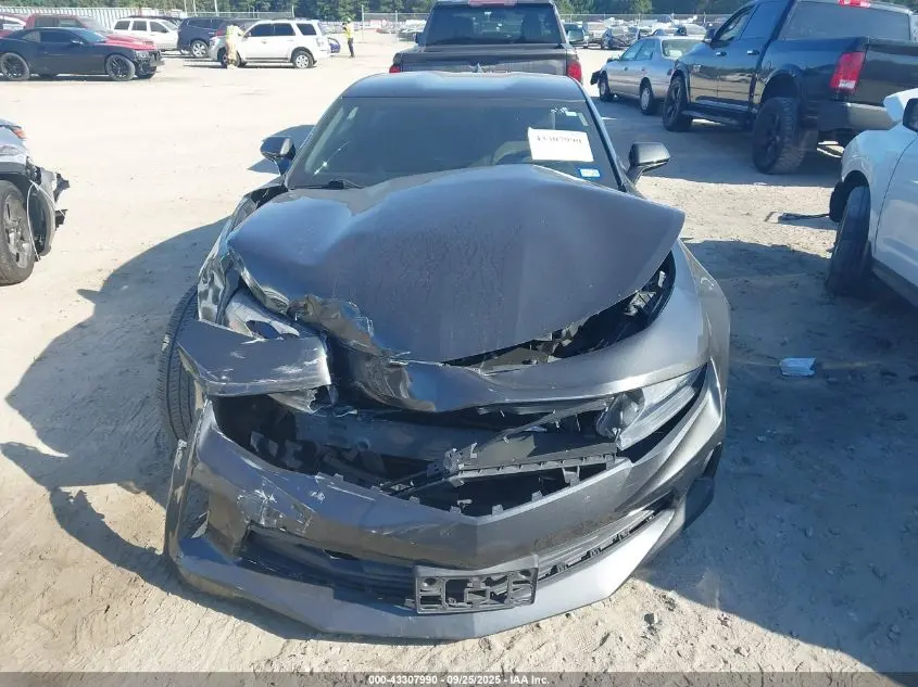 2017 CHEVROLET CAMARO 1LT