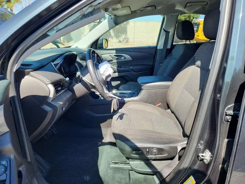 2018 CHEVROLET TRAVERSE LT  