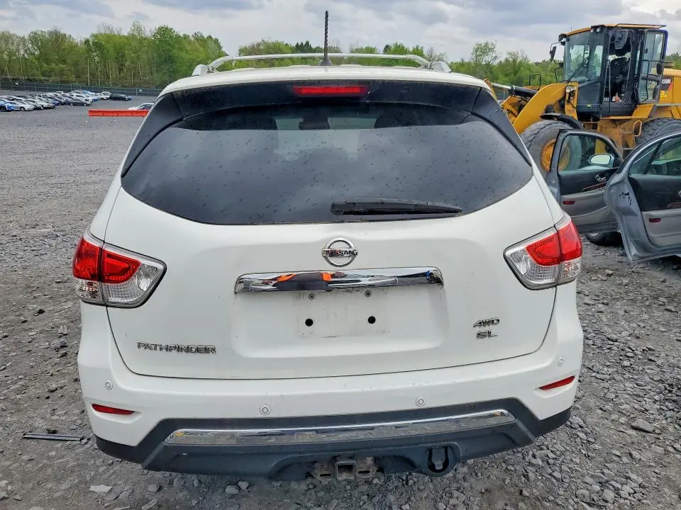 2013 NISSAN PATHFINDER S  