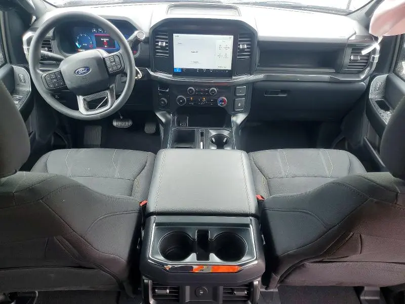 2025 FORD F150 STX  