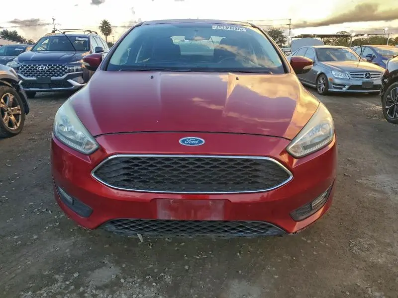 2015 FORD FOCUS SE  