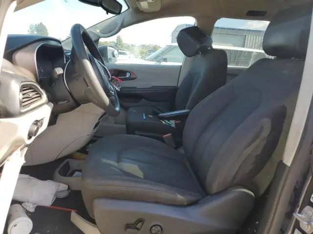 2017 CHRYSLER PACIFICA LX  