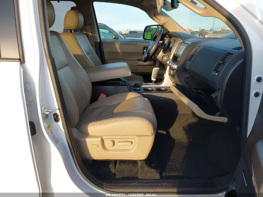 2016 TOYOTA SEQUOIA LIMITED 5.7L V8