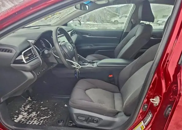 2018 TOYOTA CAMRY LE  