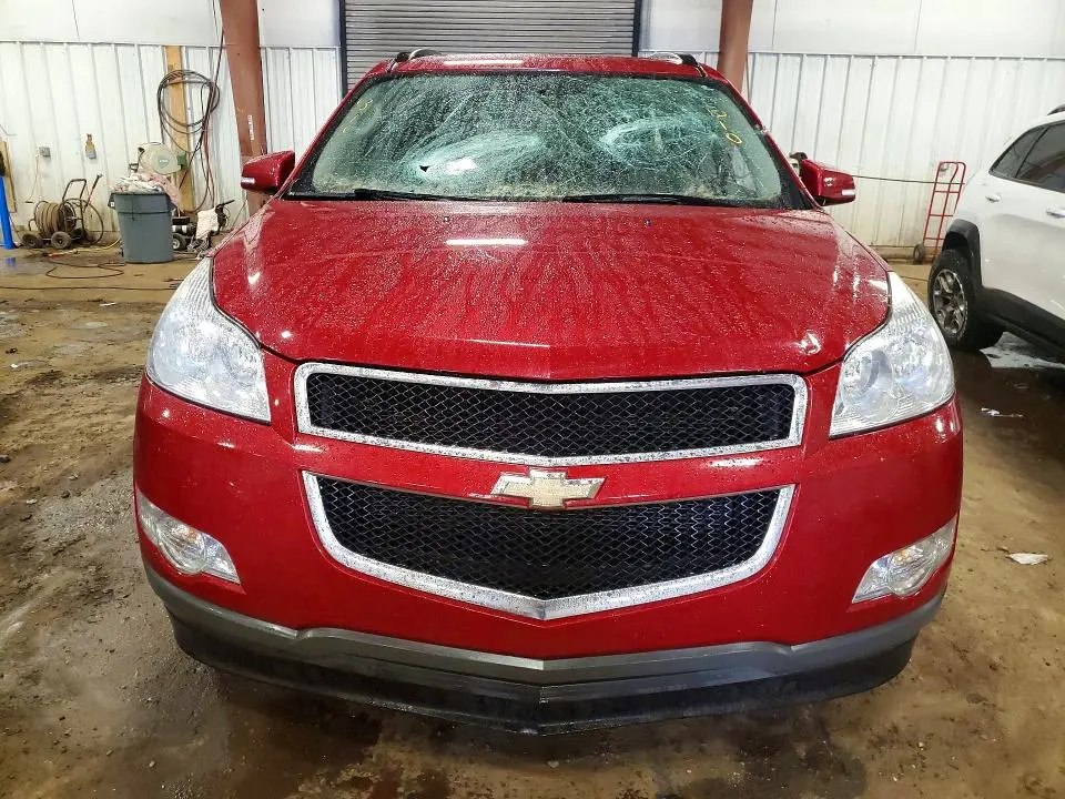 2012 CHEVROLET TRAVERSE LT  