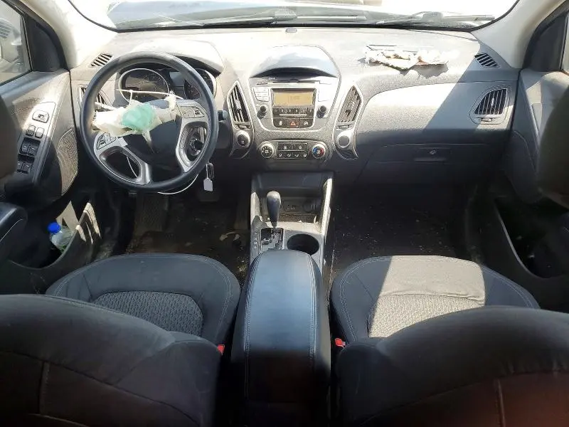 2011 HYUNDAI TUCSON GL  