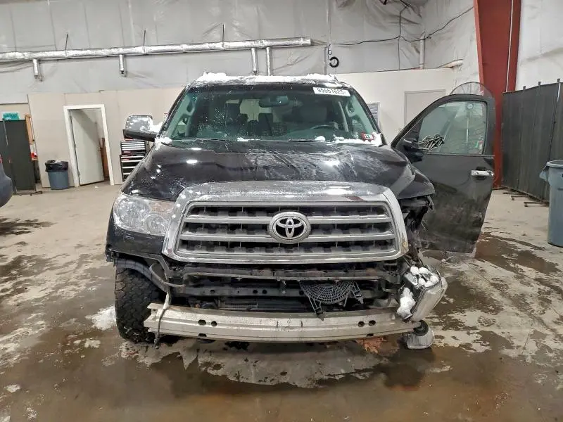 2016 TOYOTA SEQUOIA LIMITED  