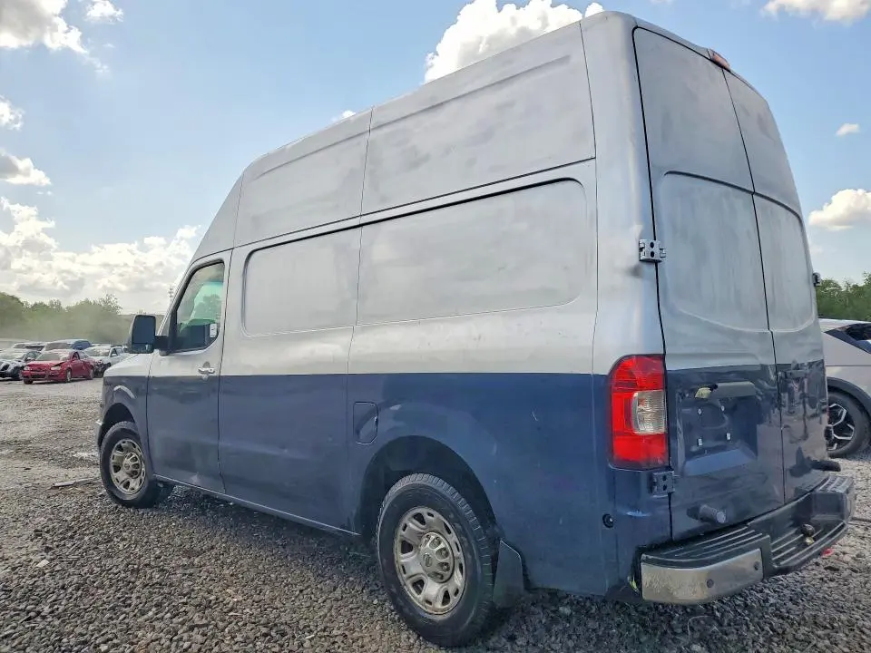 2012 NISSAN NV 2500  