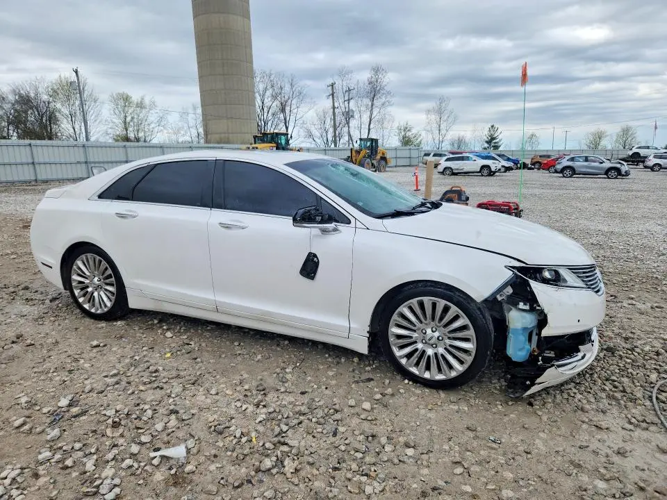 2013 LINCOLN MKZ   