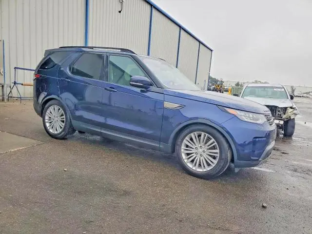 2017 LAND ROVER DISCOVERY SE  