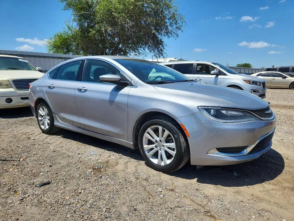 2015 CHRYSLER 200 LIMITED  