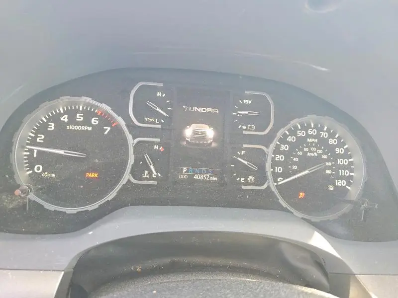 2020 TOYOTA TUNDRA SR5  