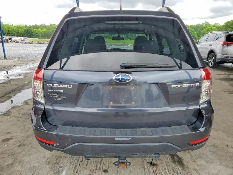 2012 SUBARU FORESTER LIMITED  