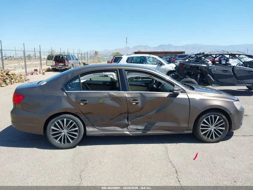 2012 VOLKSWAGEN JETTA 2.5L SEL PREMIUM