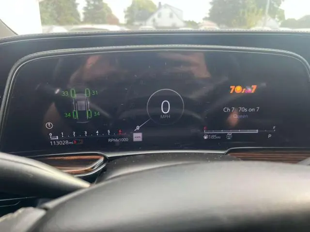 2023 CADILLAC ESCALADE ESV LUXURY  