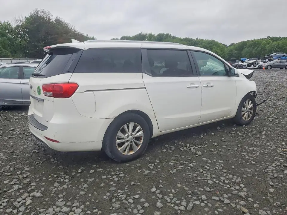 2017 KIA SEDONA LX  