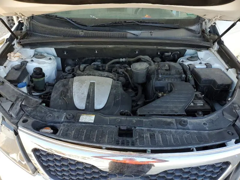2012 KIA SORENTO LX  