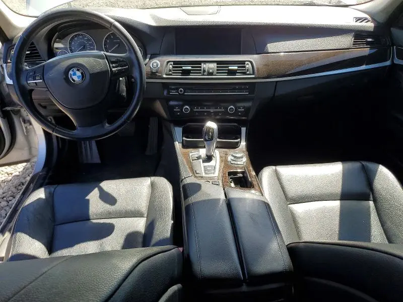 2013 BMW 528 XI  