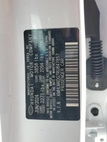 2024 HYUNDAI ELANTRA SEL  