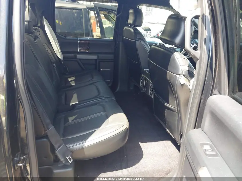 2015 FORD F-150 PLATINUM