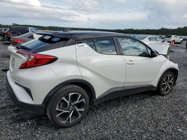 2019 TOYOTA C-HR XLE  
