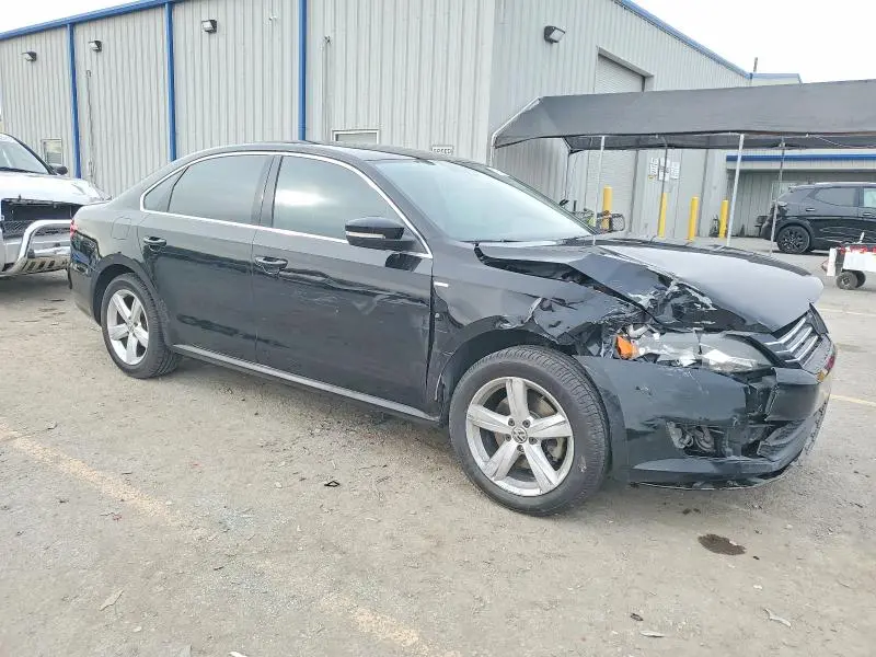 2014 VOLKSWAGEN PASSAT S  