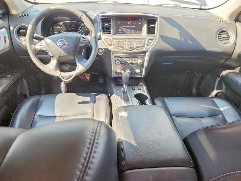 2019 NISSAN PATHFINDER SL  