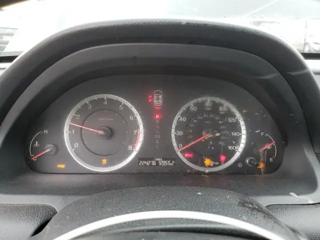 2011 HONDA ACCORD LX  