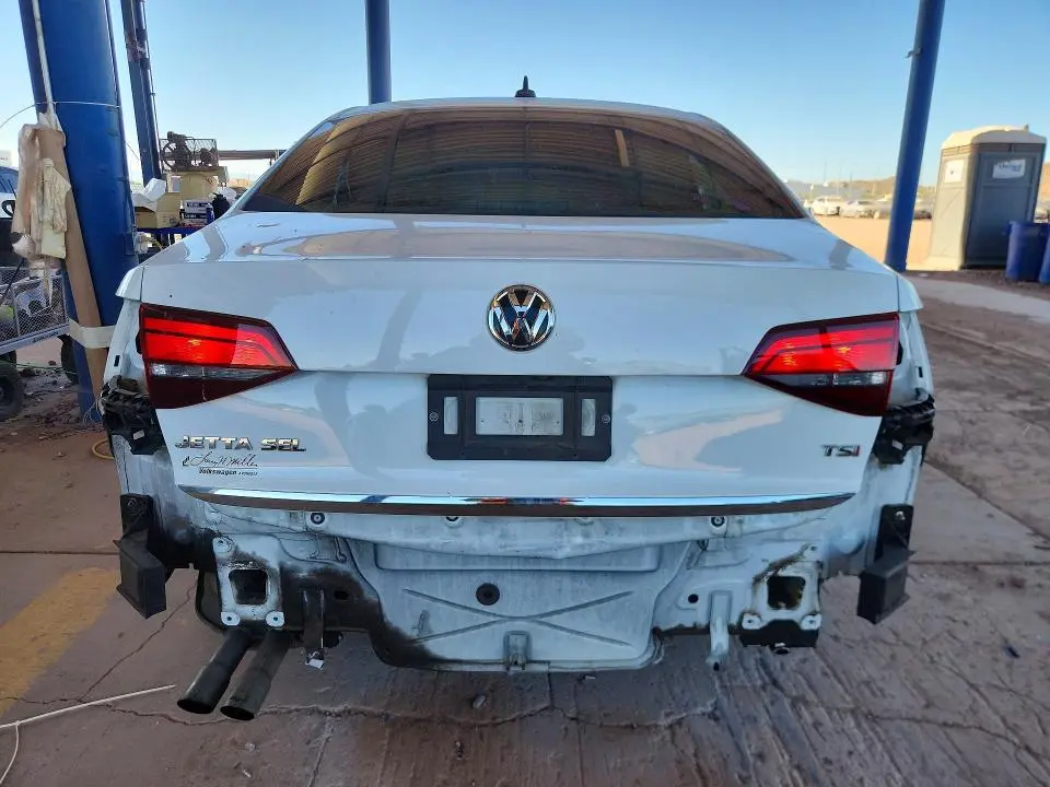 2017 VOLKSWAGEN JETTA SEL  