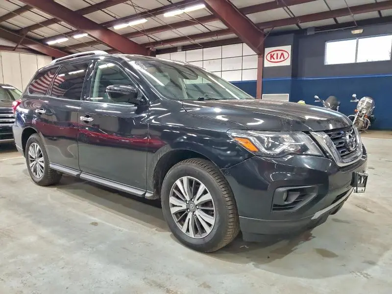 2018 NISSAN PATHFINDER S  
