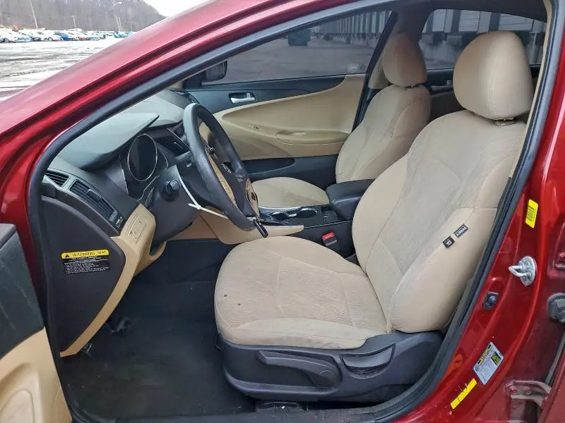 2013 HYUNDAI SONATA GLS  