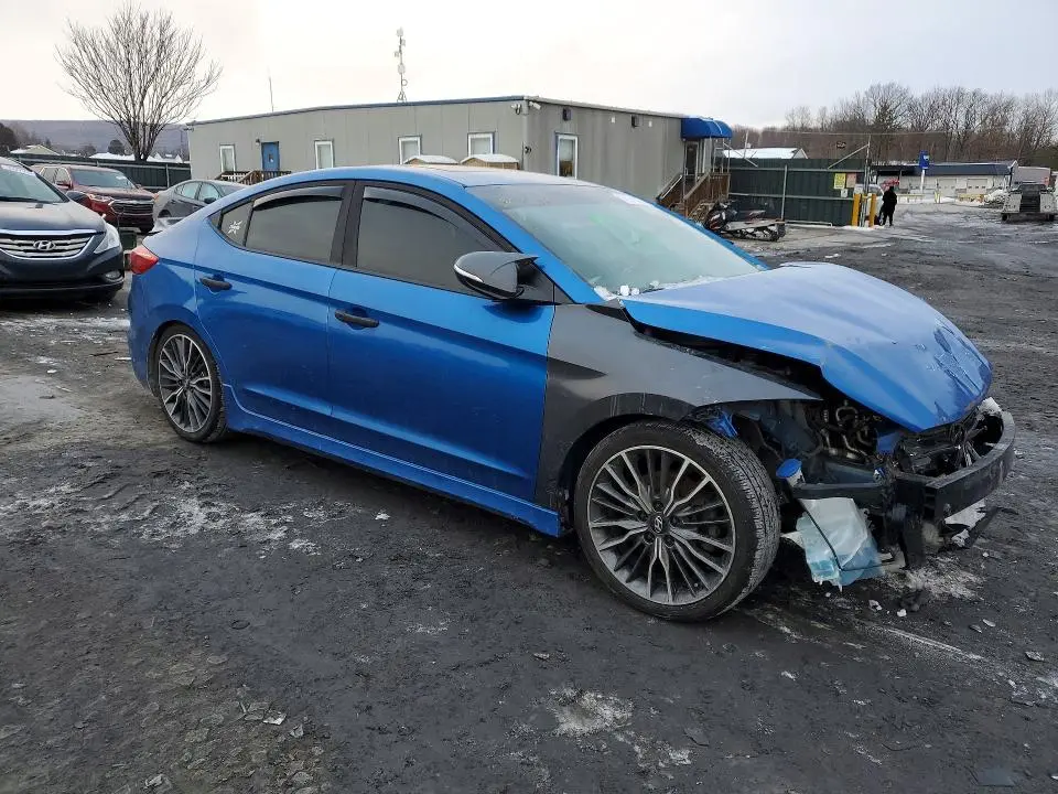 2018 HYUNDAI ELANTRA SPORT  