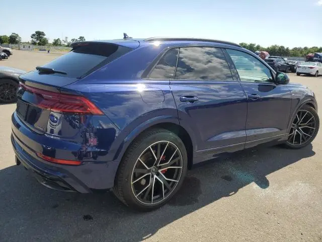 2021 AUDI Q8 PRESTIGE S-LINE  