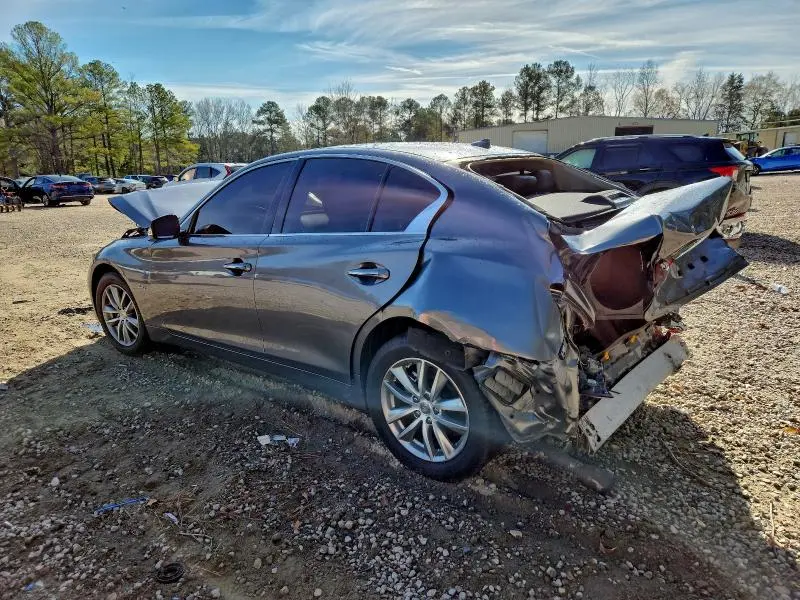 2016 INFINITI Q50 BASE  