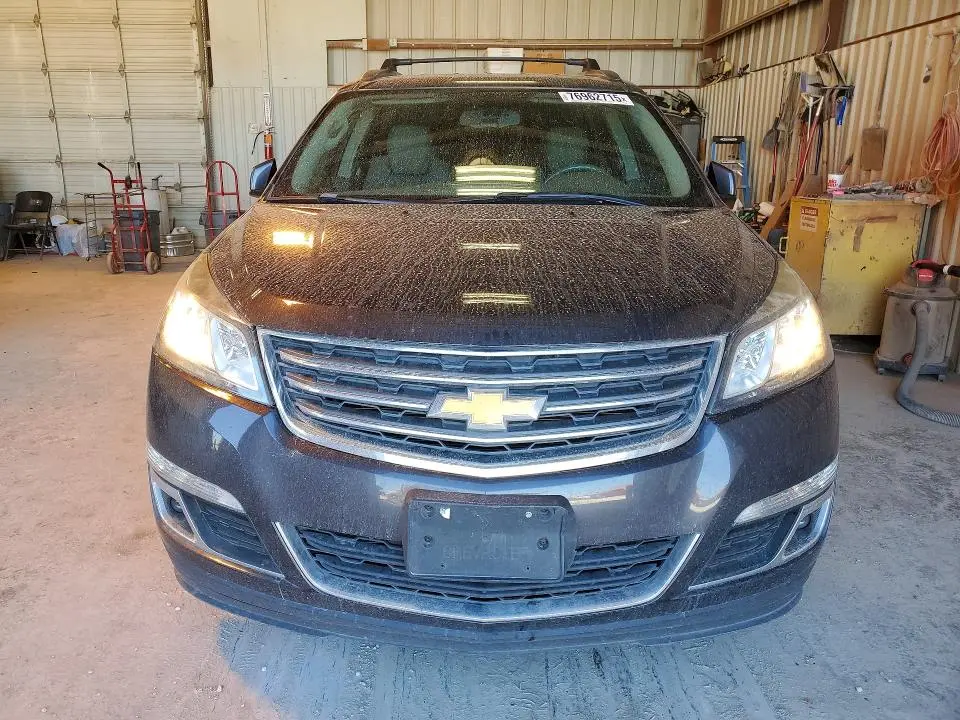 2017 CHEVROLET TRAVERSE LT  
