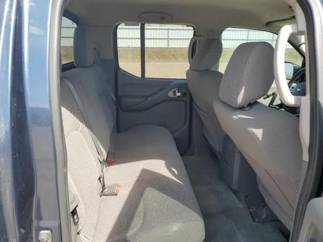 2017 NISSAN FRONTIER S  