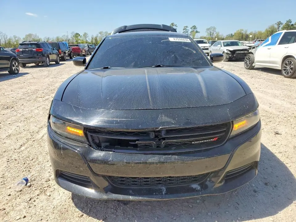 2021 DODGE CHARGER SXT  