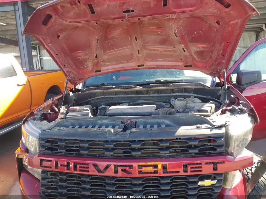 2020 CHEVROLET SILVERADO 1500 4WD  STANDARD BED CUSTOM