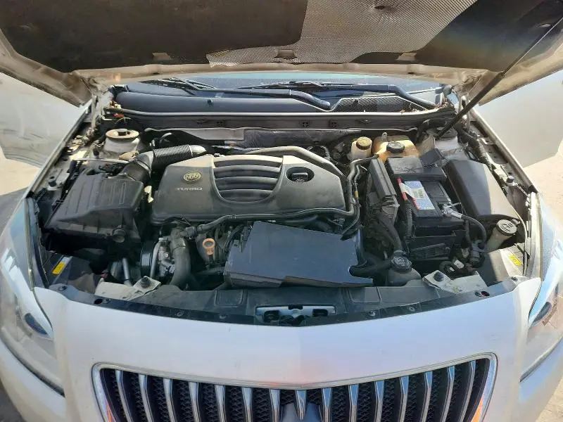 2013 BUICK REGAL PREMIUM  