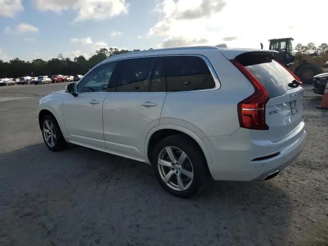 2021 VOLVO XC90 T5 MOMENTUM  